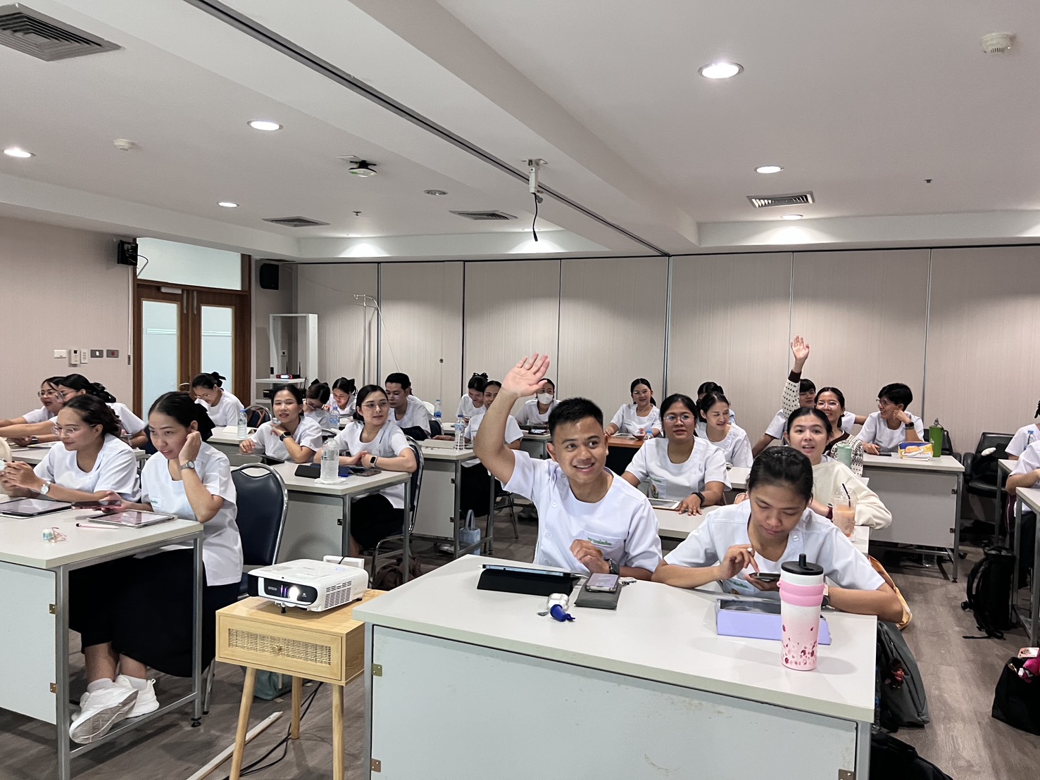 วันที่ 5 มิถุนายน 2569  ห้องสมุดฯ แนะนำการใช้งานฐานห้องสมุดและการสืบค้น  ให้แก่ สาขาการพยาบาล เวชปฏิบัติการบำบัดทดแทนไต (หลักสูตรพยาบาลไตเทียม) ณ ห้องประชุมพีชผล